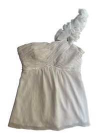 top blanco con tirante