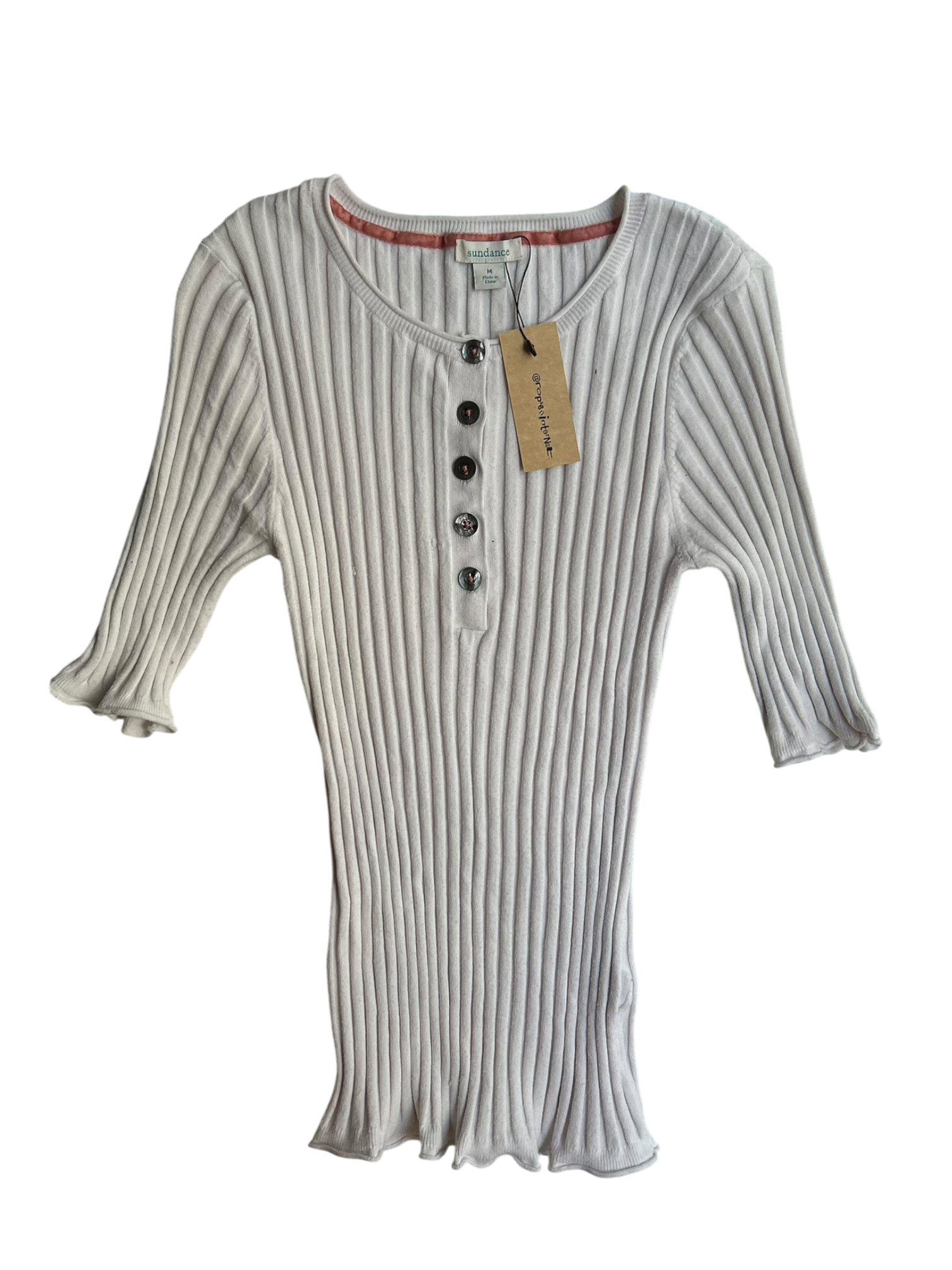 top blanco botones