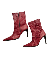 botas rojas