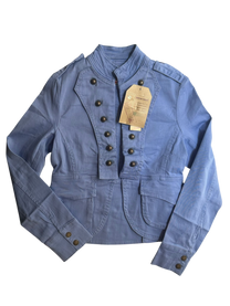 chaqueta azul botones