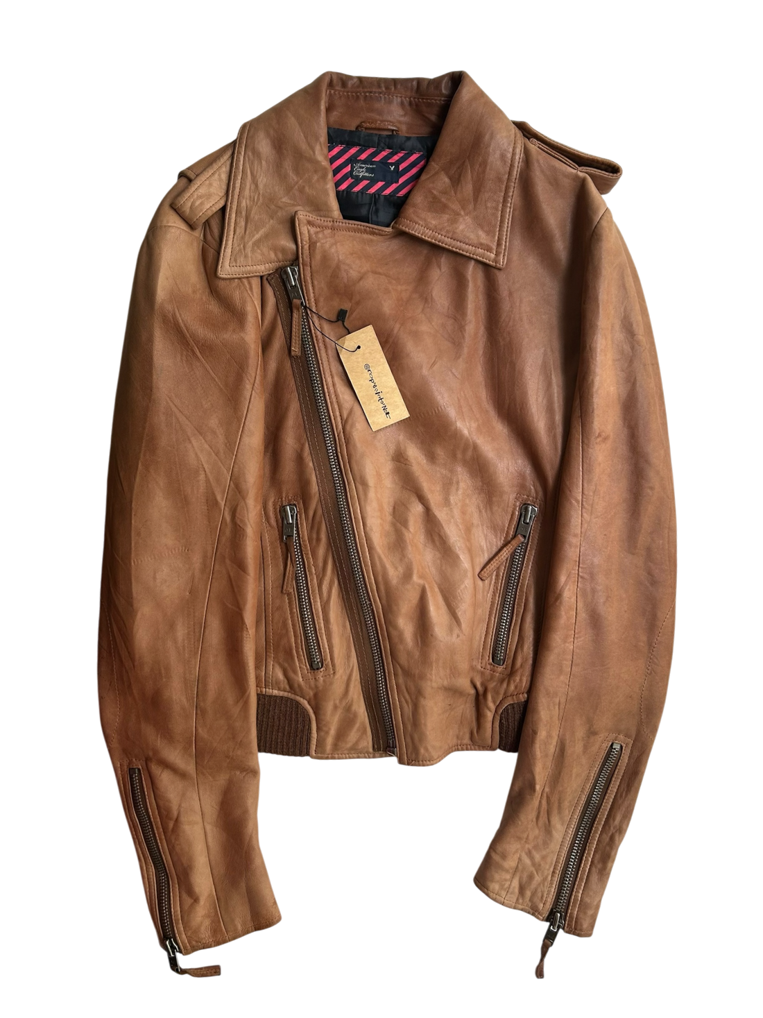 chaqueta café asimétrica